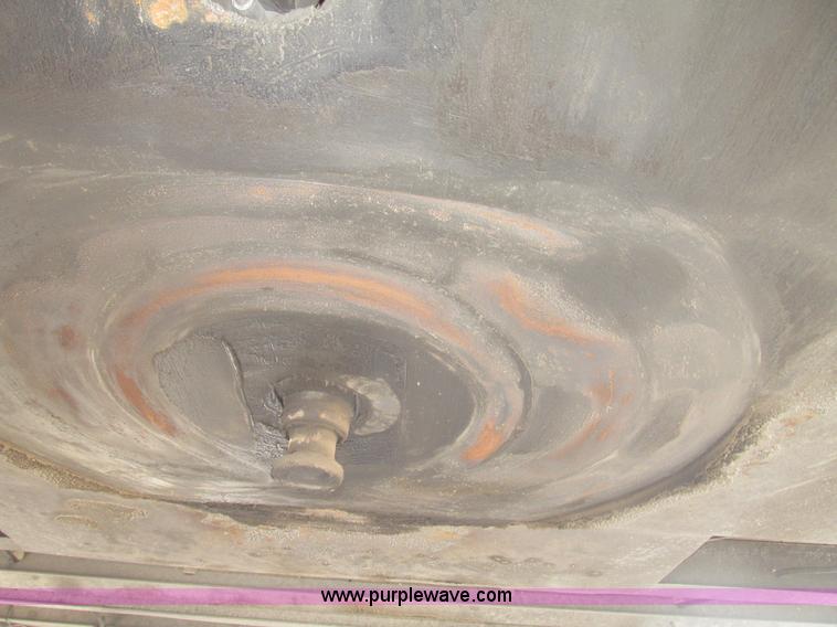 image for item G9847 2000 Utility VS2R 48' reefer trailer