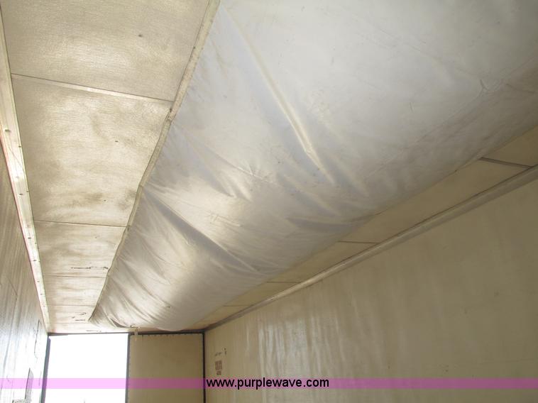 image for item G9847 2000 Utility VS2R 48' reefer trailer