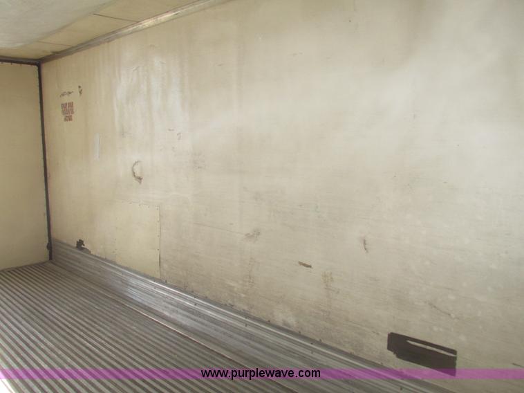 image for item G9847 2000 Utility VS2R 48' reefer trailer