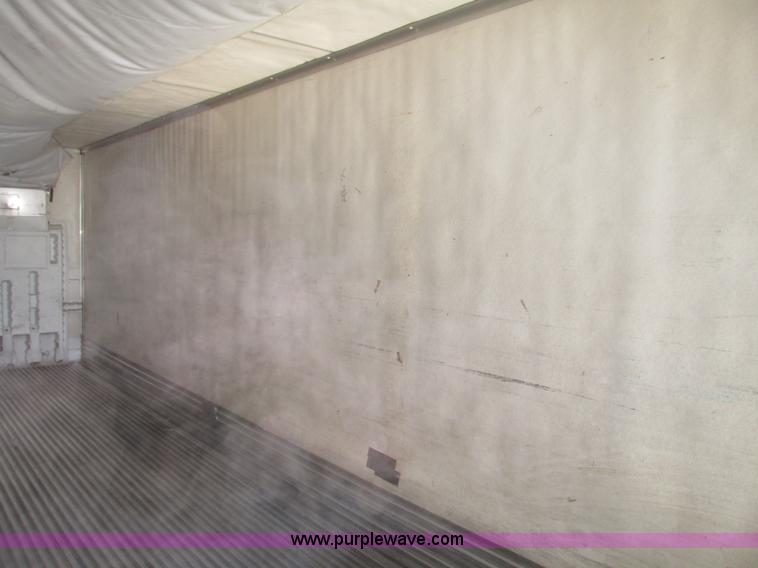 image for item G9847 2000 Utility VS2R 48' reefer trailer