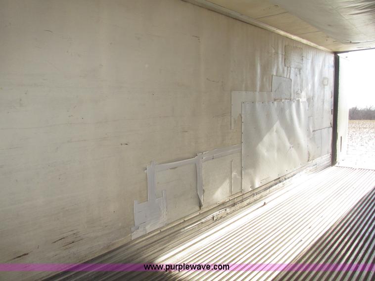 image for item G9847 2000 Utility VS2R 48' reefer trailer