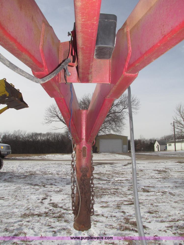 image for item G9850 1976 Schuster 24' gooseneck trailer