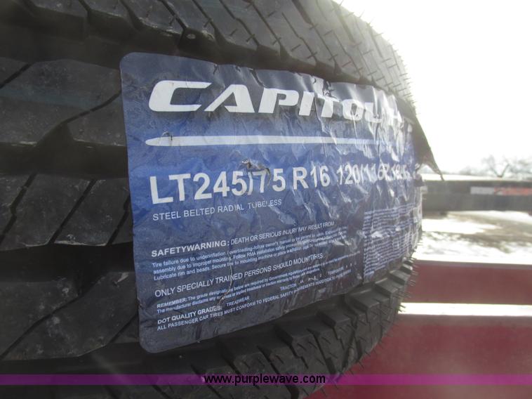 image for item G9850 1976 Schuster 24' gooseneck trailer