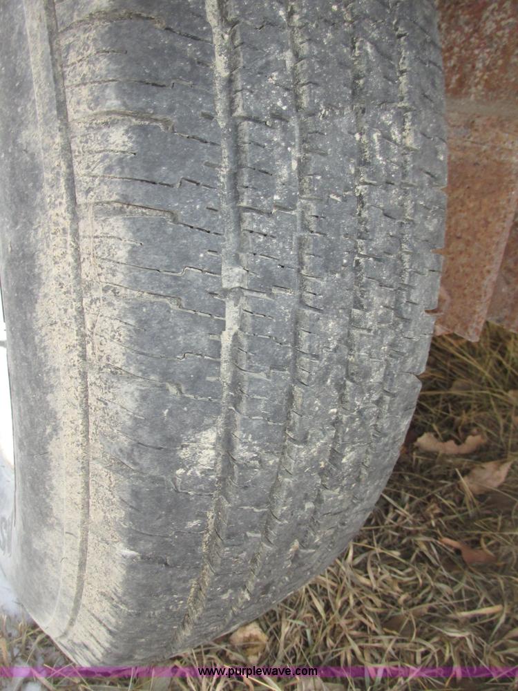 image for item G9850 1976 Schuster 24' gooseneck trailer