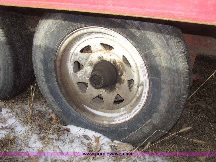 image for item G9850 1976 Schuster 24' gooseneck trailer