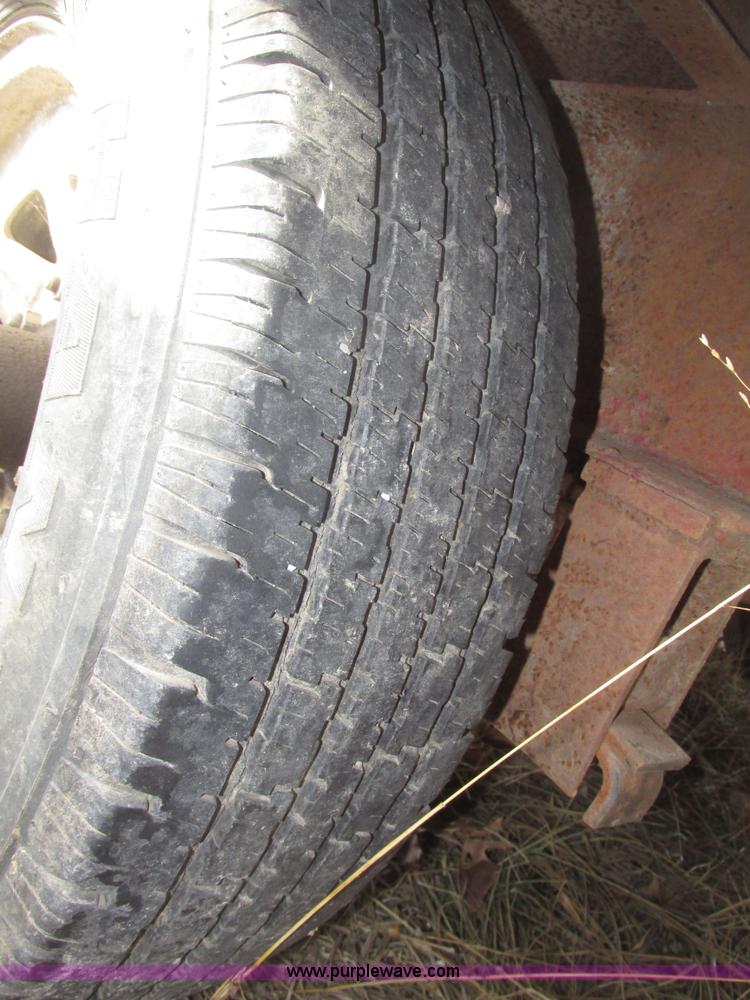 image for item G9850 1976 Schuster 24' gooseneck trailer