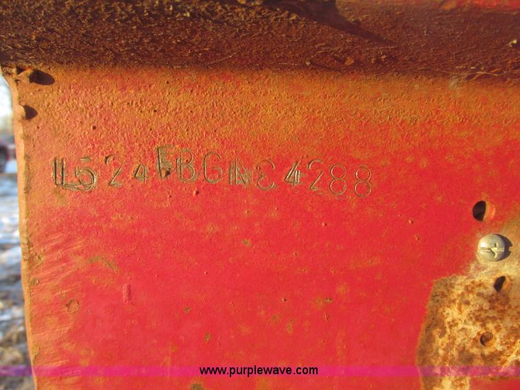 image for item G9850 1976 Schuster 24' gooseneck trailer