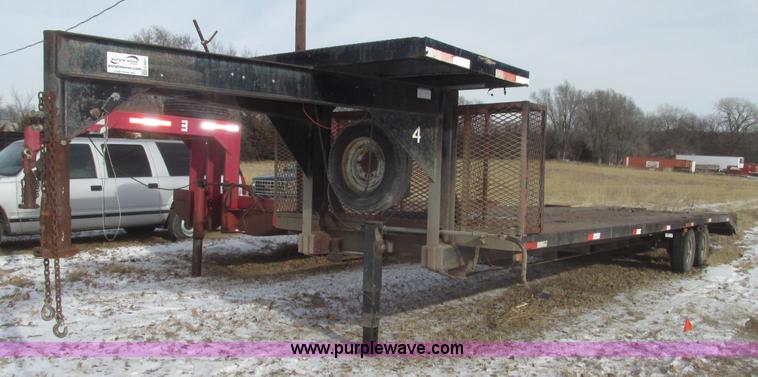 image for item G9851 2002 shop built 30' gooseneck trailer