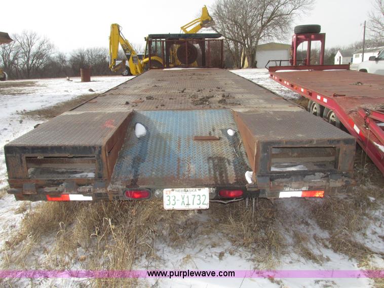 image for item G9851 2002 shop built 30' gooseneck trailer