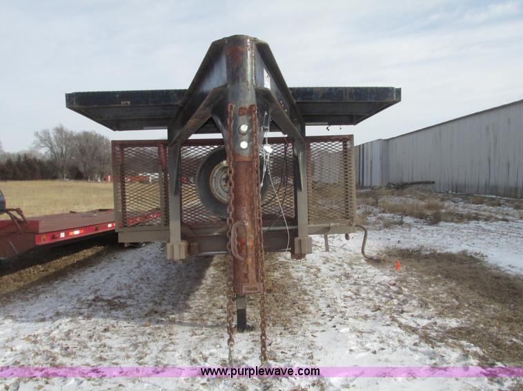 image for item G9851 2002 shop built 30' gooseneck trailer