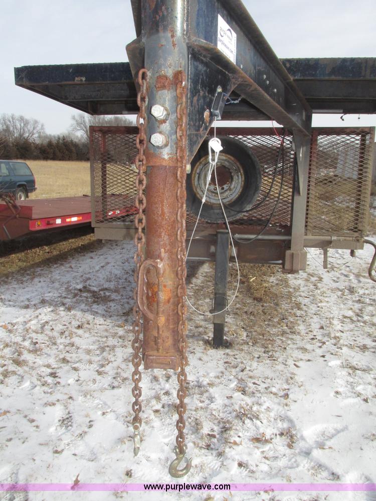 image for item G9851 2002 shop built 30' gooseneck trailer