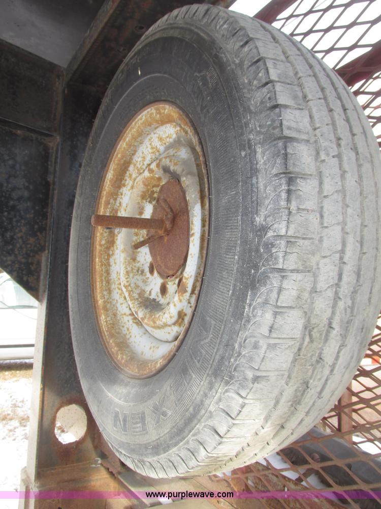 image for item G9851 2002 shop built 30' gooseneck trailer