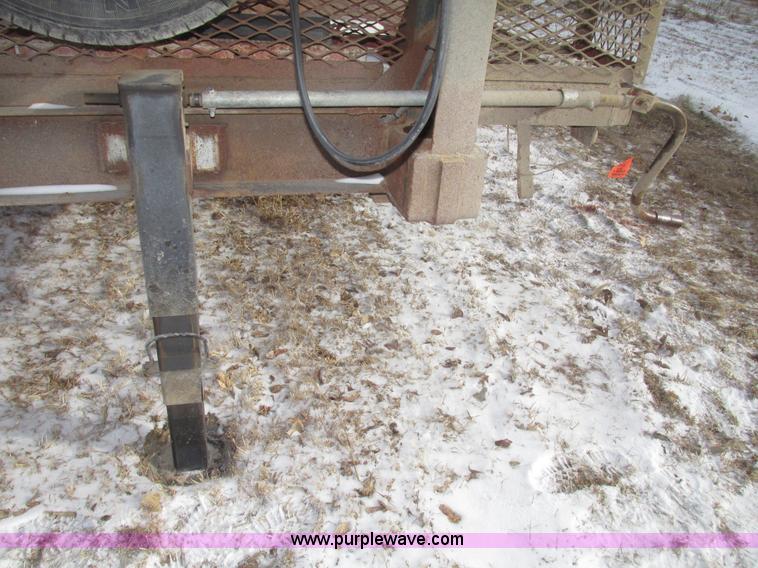 image for item G9851 2002 shop built 30' gooseneck trailer