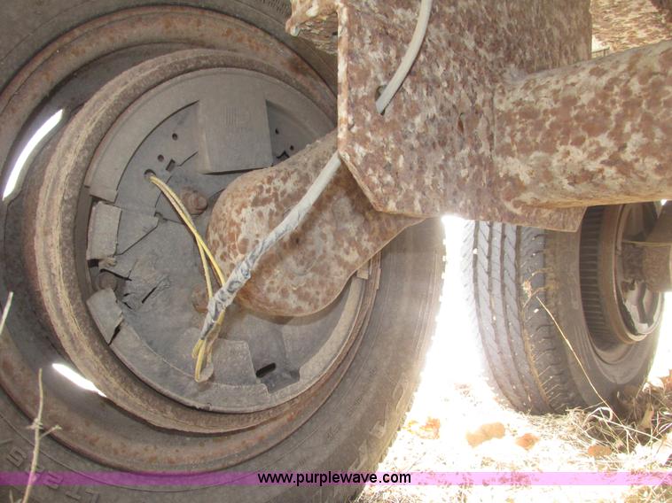 image for item G9851 2002 shop built 30' gooseneck trailer