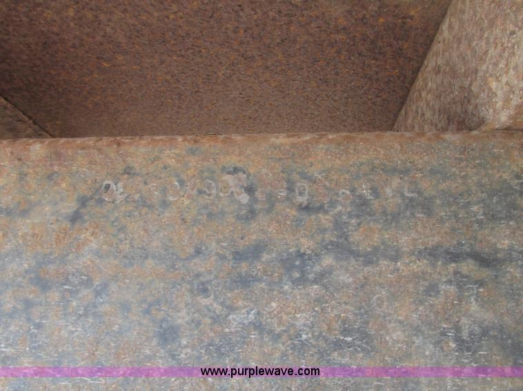 image for item G9851 2002 shop built 30' gooseneck trailer