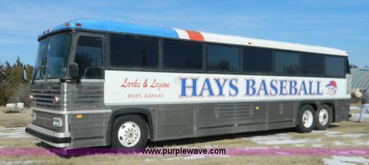 image for item H2277 1994 MCI MC-12 bus