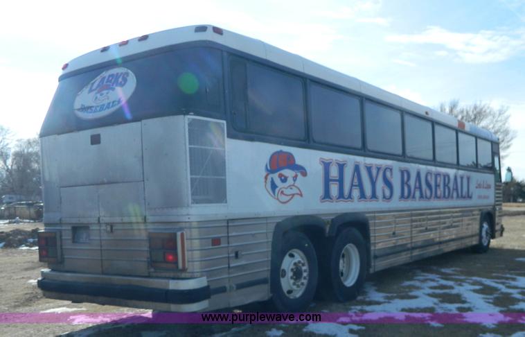 image for item H2277 1994 MCI MC-12 bus