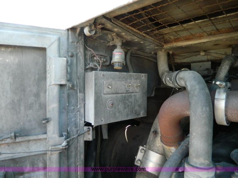 image for item H2277 1994 MCI MC-12 bus