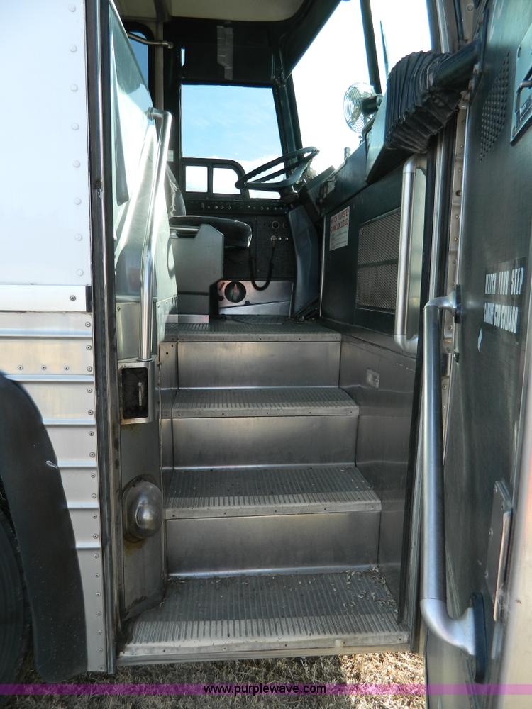 image for item H2277 1994 MCI MC-12 bus