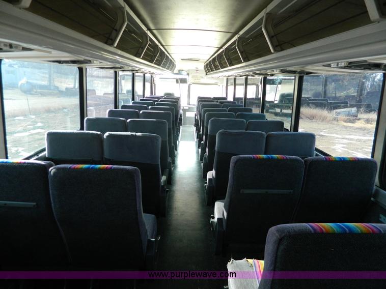 image for item H2277 1994 MCI MC-12 bus