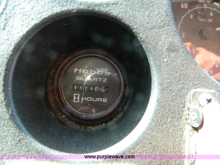 image for item H2277 1994 MCI MC-12 bus