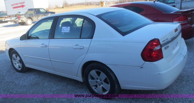 image for item I2122 2006 Chevrolet Malibu LT