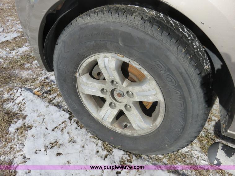 image for item I2259 2005 Kia Sorento EX