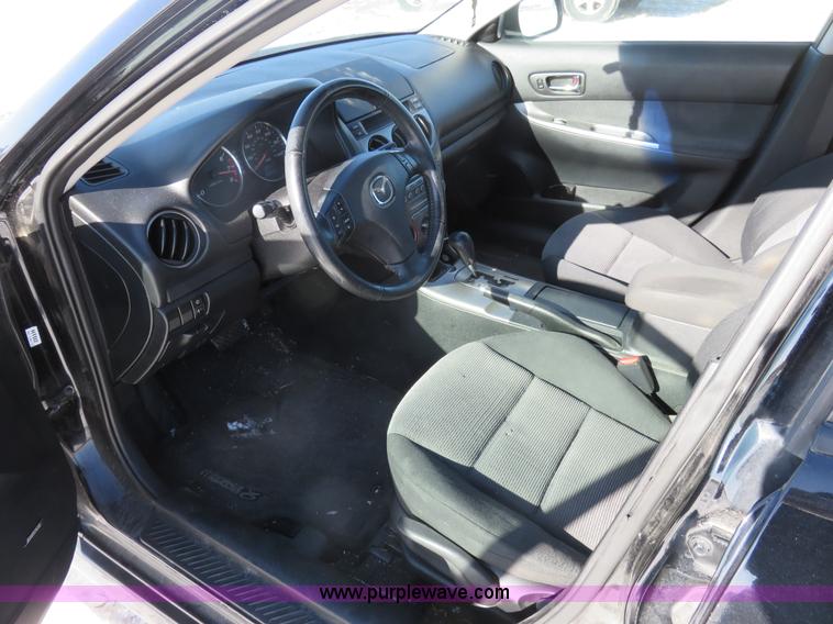 image for item I2260 2004 Mazda 6 i