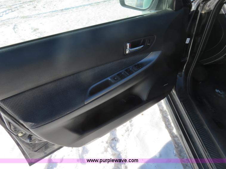 image for item I2260 2004 Mazda 6 i
