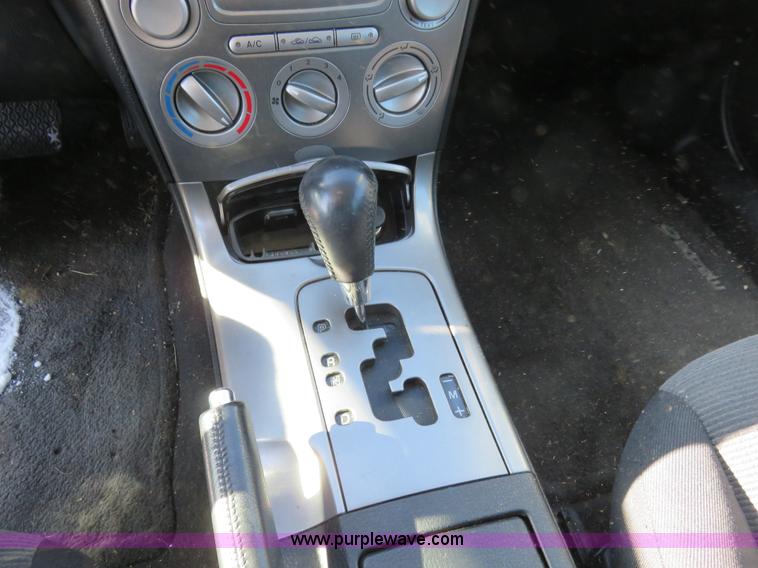 image for item I2260 2004 Mazda 6 i