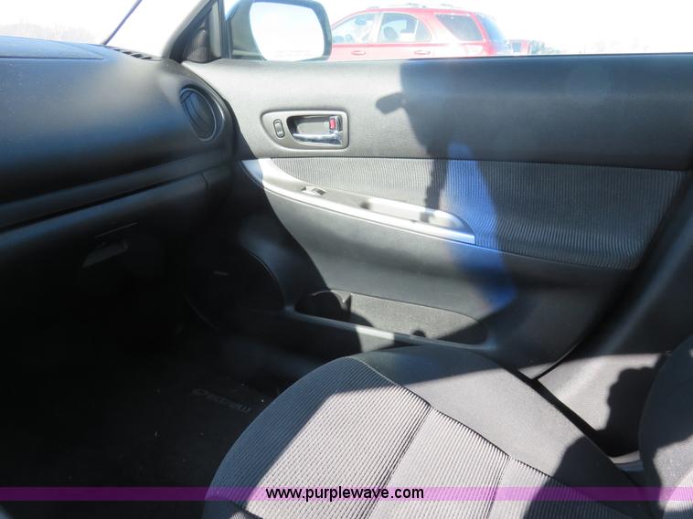 image for item I2260 2004 Mazda 6 i