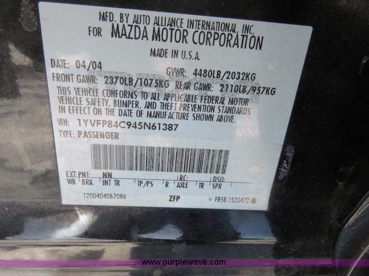 image for item I2260 2004 Mazda 6 i