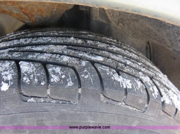 image for item I2282 2001 Subaru Outback