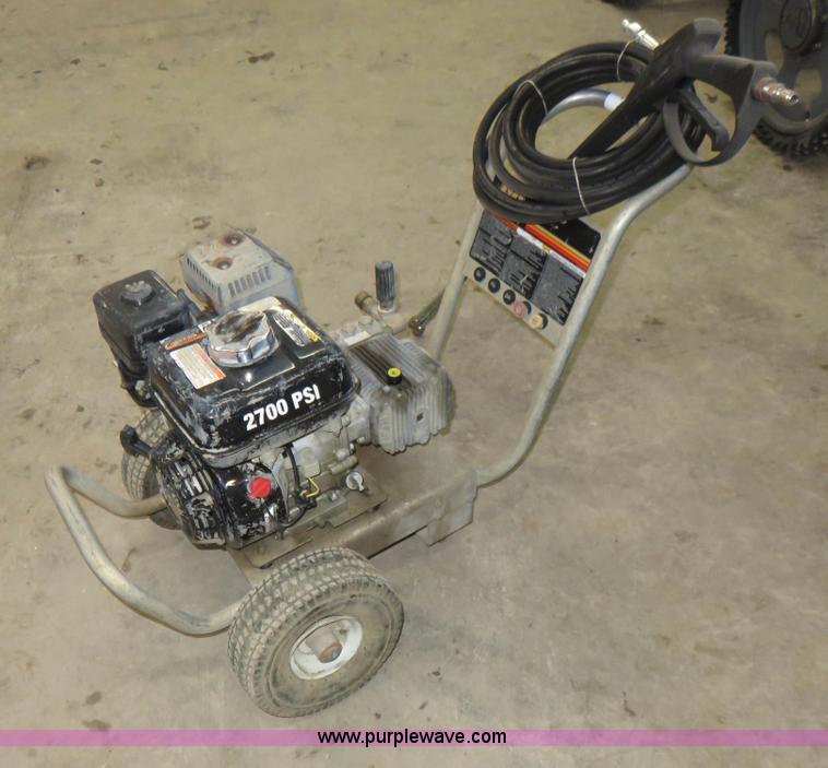 image for item I2283 MTM pressure washer