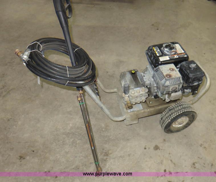 image for item I2283 MTM pressure washer