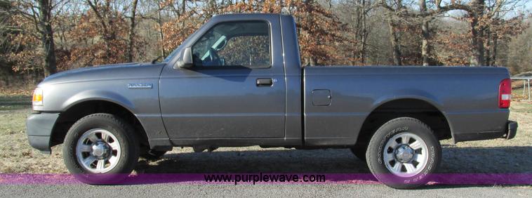 image for item I3131 2007 Ford Ranger pickup truck