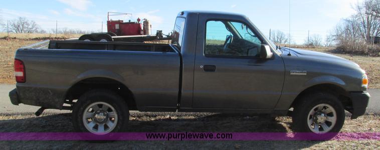 image for item I3131 2007 Ford Ranger pickup truck