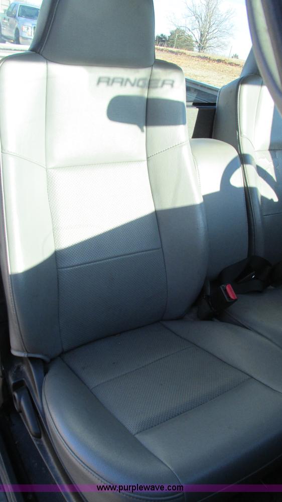 image for item I3131 2007 Ford Ranger pickup truck