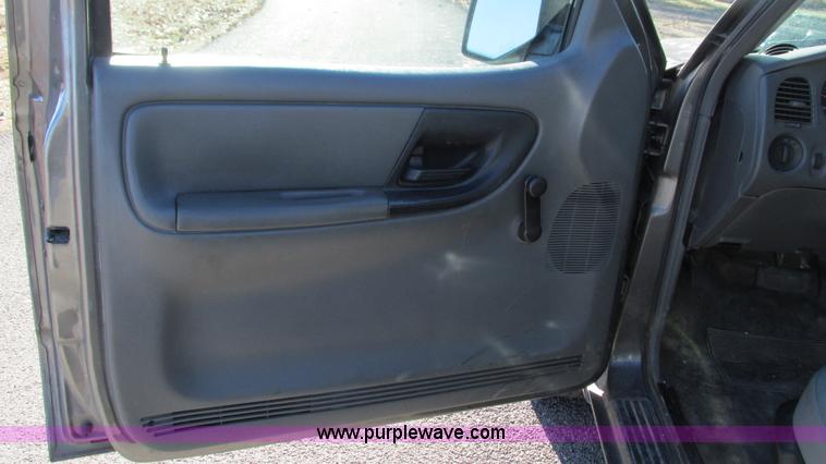 image for item I3131 2007 Ford Ranger pickup truck