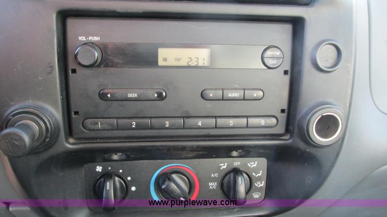 image for item I3131 2007 Ford Ranger pickup truck