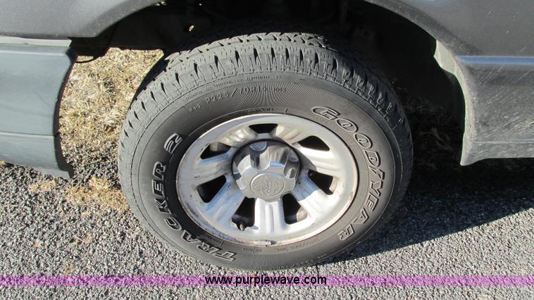 image for item I3131 2007 Ford Ranger pickup truck