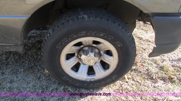 image for item I3131 2007 Ford Ranger pickup truck