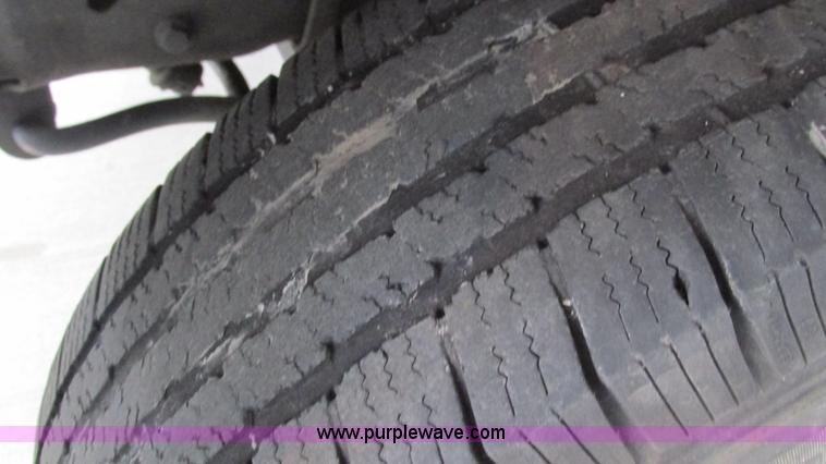 image for item I3132 2008 Ford E350 Super Duty van