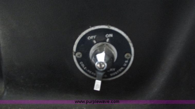 image for item I3132 2008 Ford E350 Super Duty van