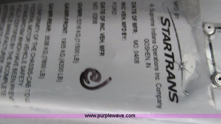 image for item I3132 2008 Ford E350 Super Duty van