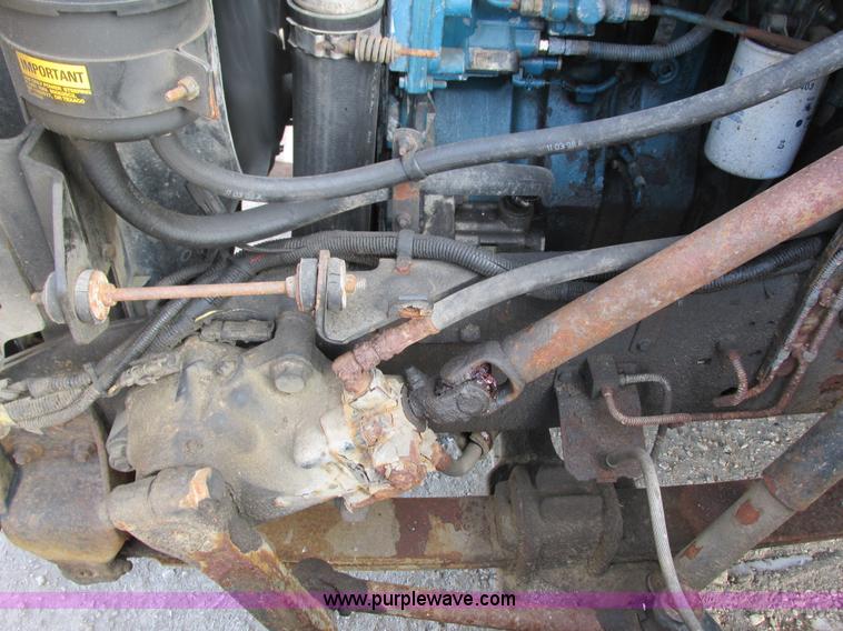 image for item I3812 1999 International 3800 Thomas Built bus