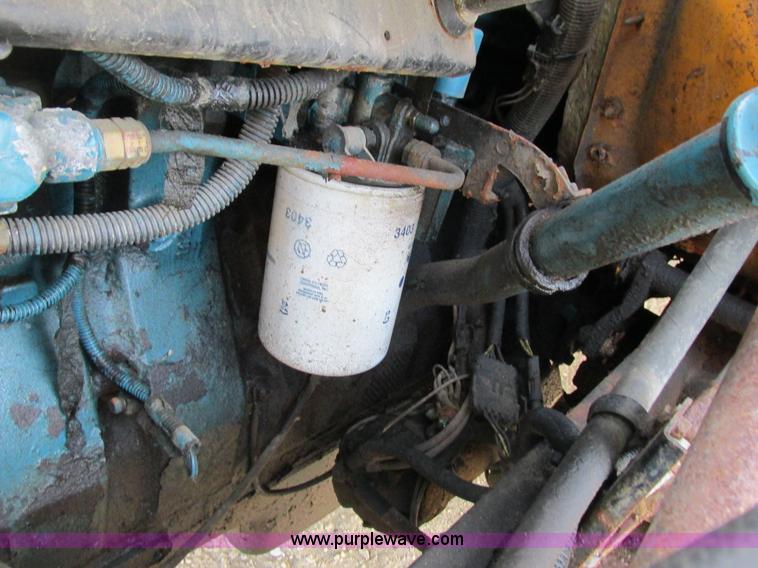 image for item I3812 1999 International 3800 Thomas Built bus