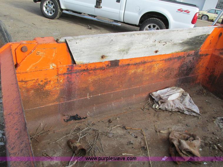 image for item I3816 Henderson dump bed