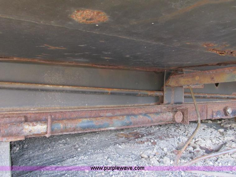 image for item I3816 Henderson dump bed