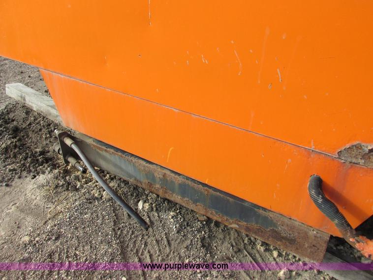 image for item I3816 Henderson dump bed